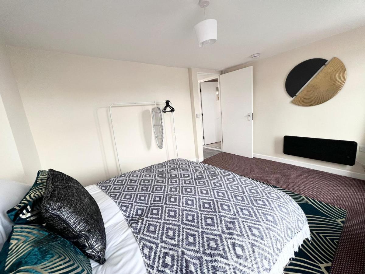 Taunton Inn Ngoại thất bức ảnh